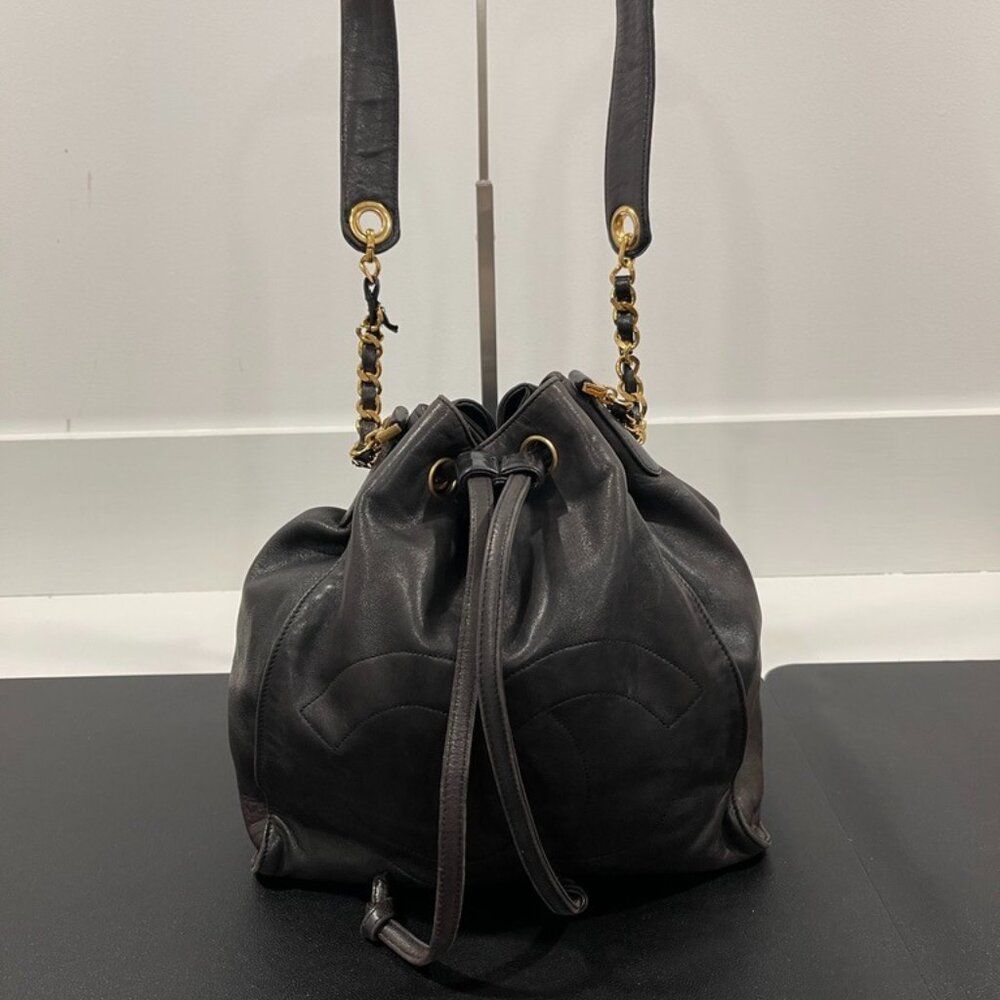 Chanel CC Drawstring Bucket Bag (104450)